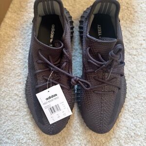 adidas Yeezy Boost 350 V2 Men's Brown/Black Knit Sneakers